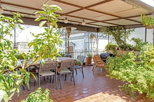 Terrazza Duomo Bed & Breakfast Napoli Bagian luar foto