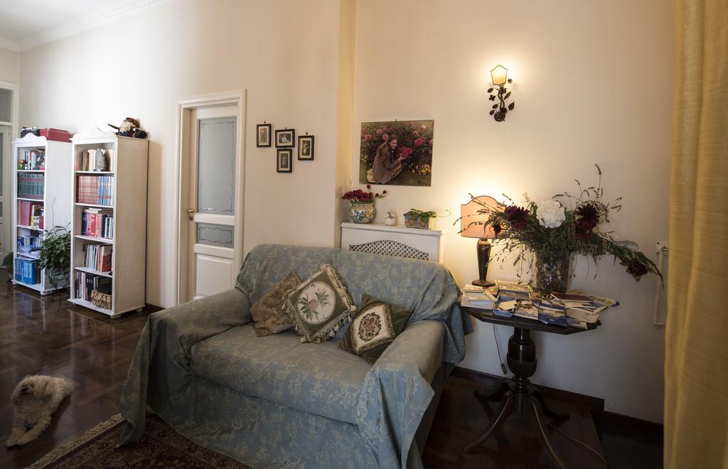 Terrazza Duomo Bed & Breakfast Napoli Bagian luar foto